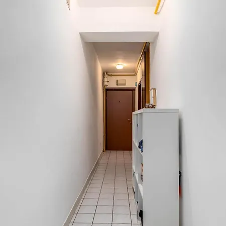 Felix Apartment